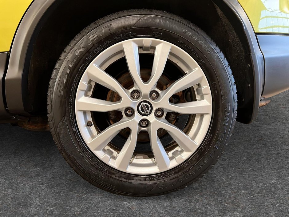 Nissan Qashqai SV 2020-6