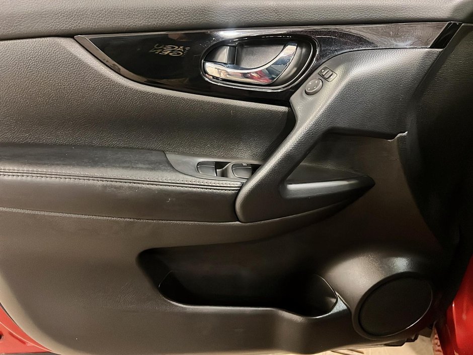 2020 Nissan Qashqai SV-9