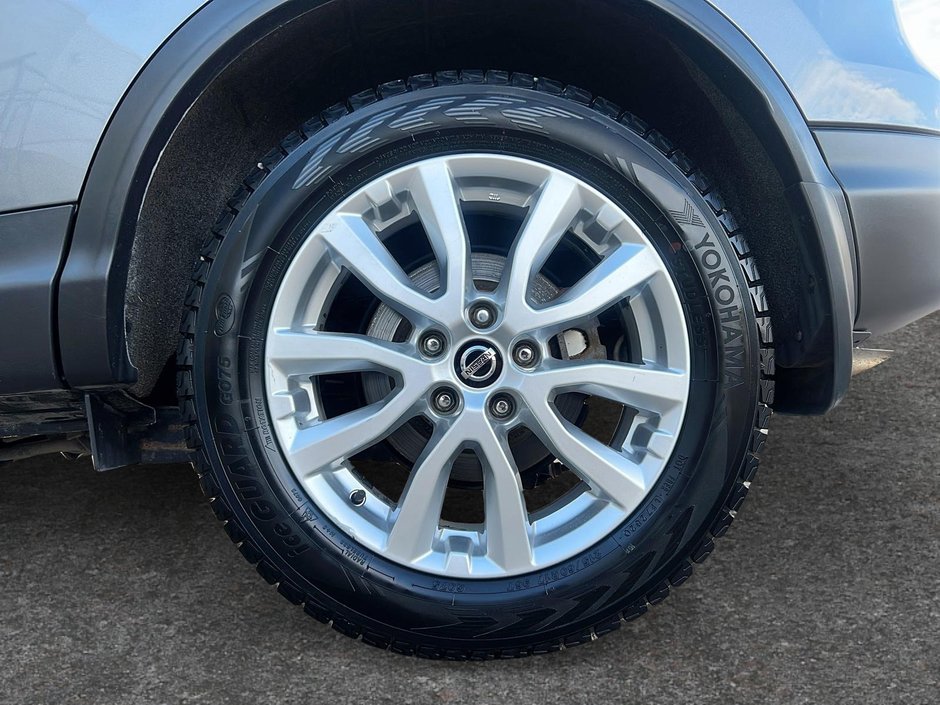 Nissan Qashqai S 2021-6