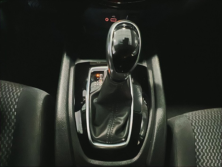 Nissan Qashqai S-AWD 2021-13
