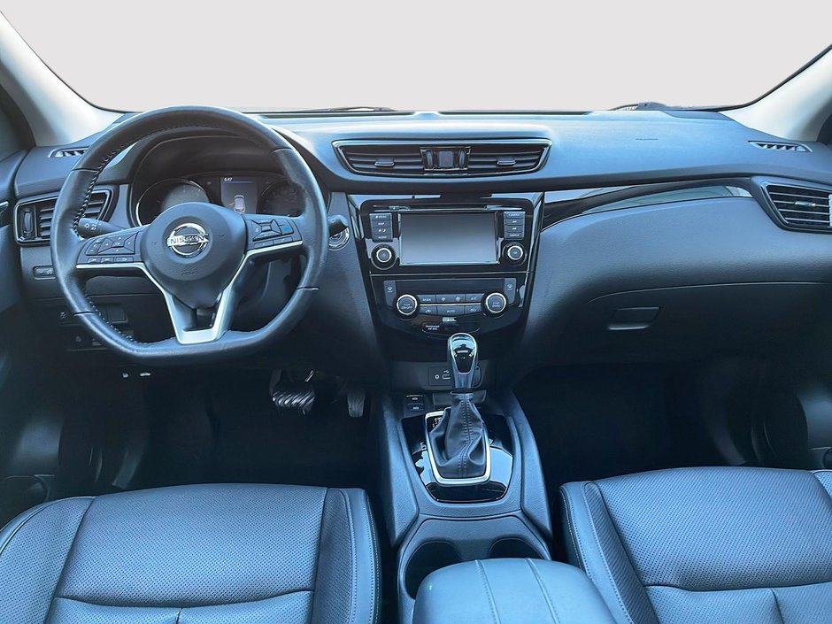 2022 Nissan Qashqai SL-9