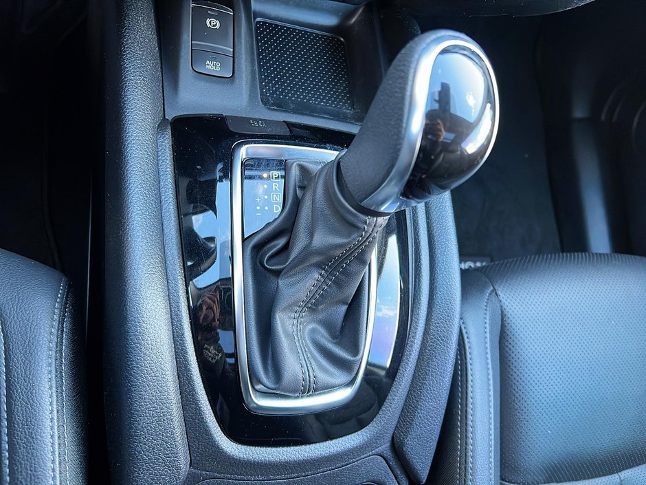 Nissan Qashqai SL 2022-13