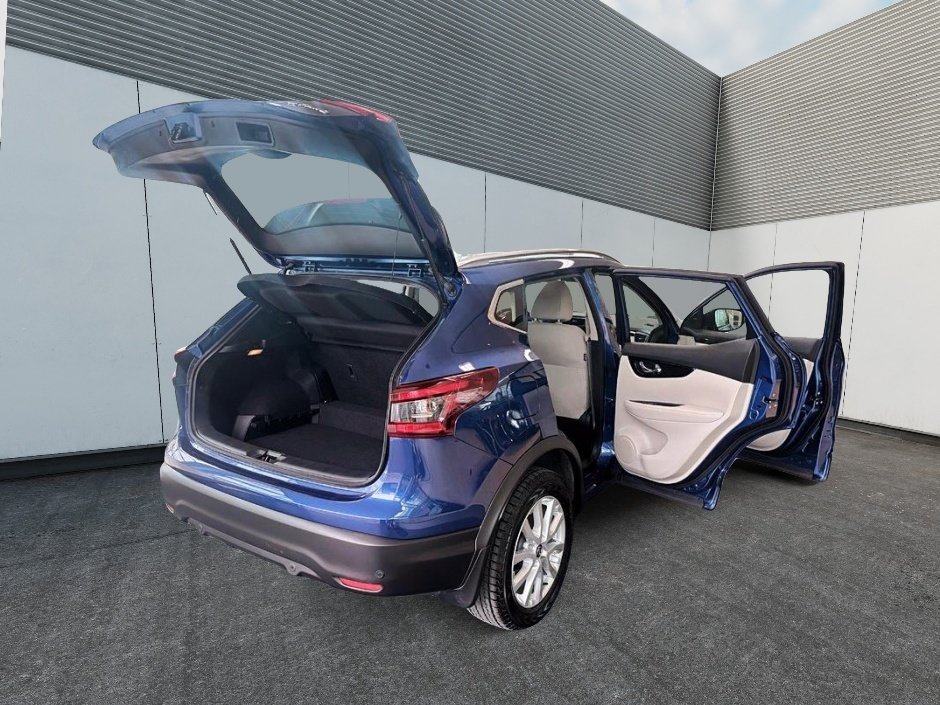 2023 Nissan Qashqai SV AWD-6