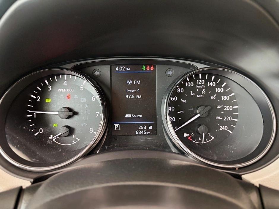 2023 Nissan Qashqai SV AWD-20