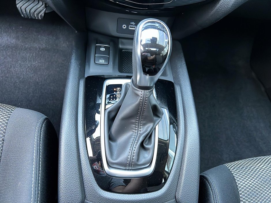 2023 Nissan Qashqai SV AWD-13