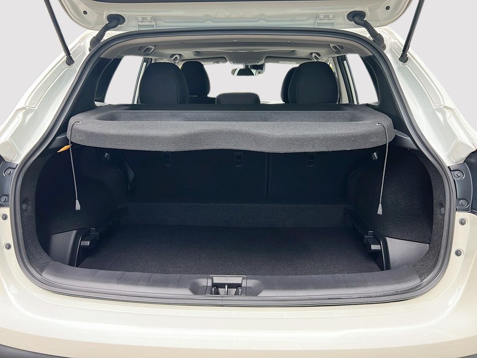 2023 Nissan Qashqai SV-5