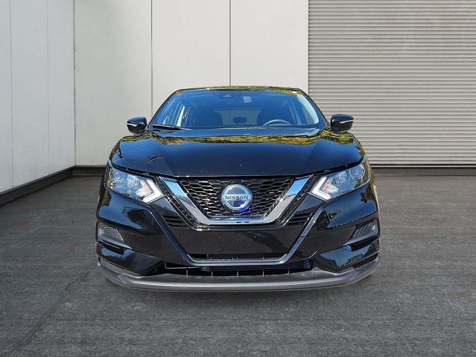 2023 Nissan Qashqai S-1