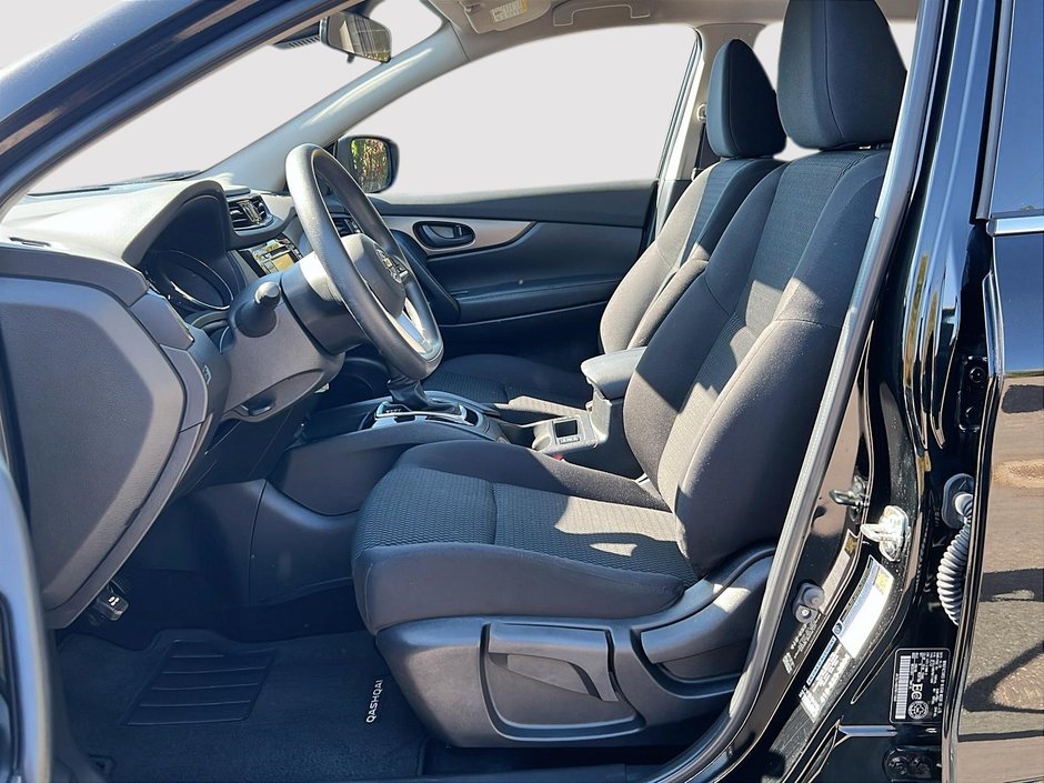 2023 Nissan Qashqai S-8