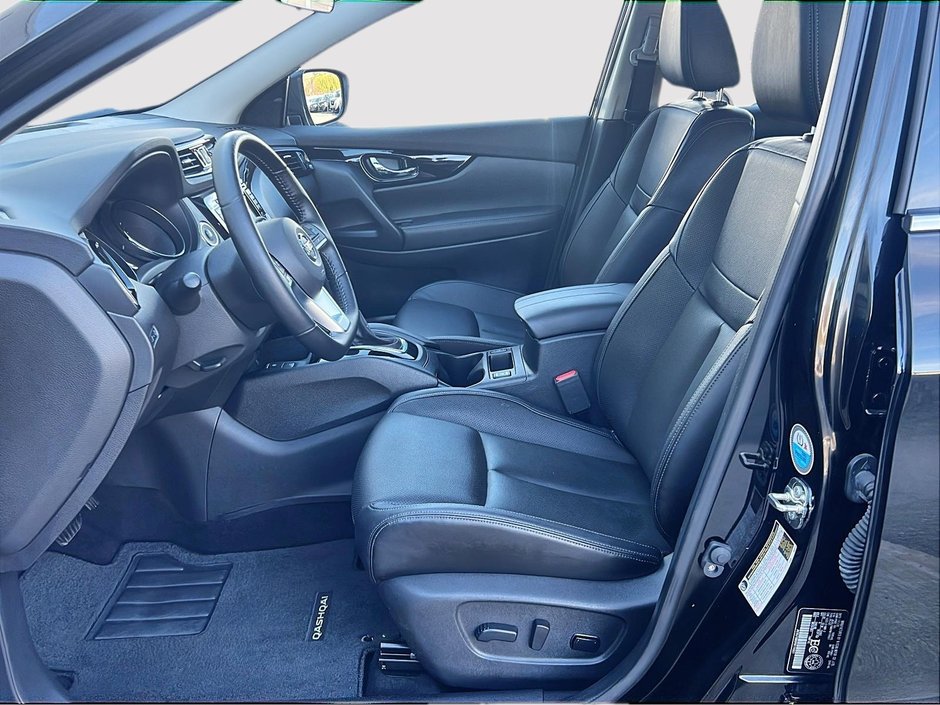 2023 Nissan Qashqai SL-8