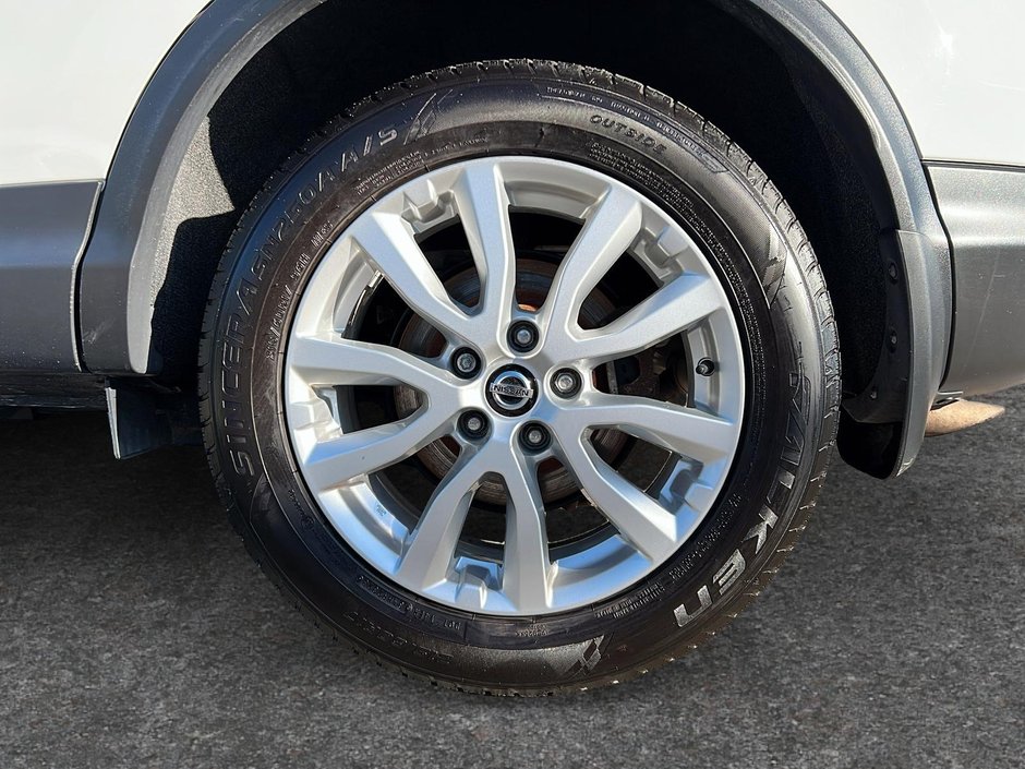 2023 Nissan Qashqai S-6