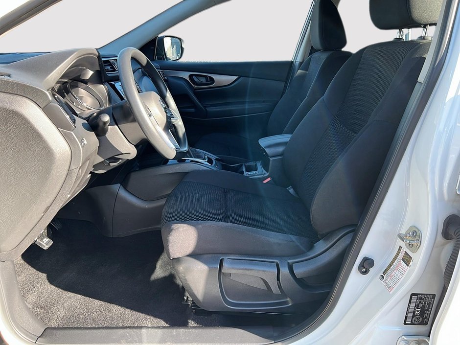 2023 Nissan Qashqai S-8