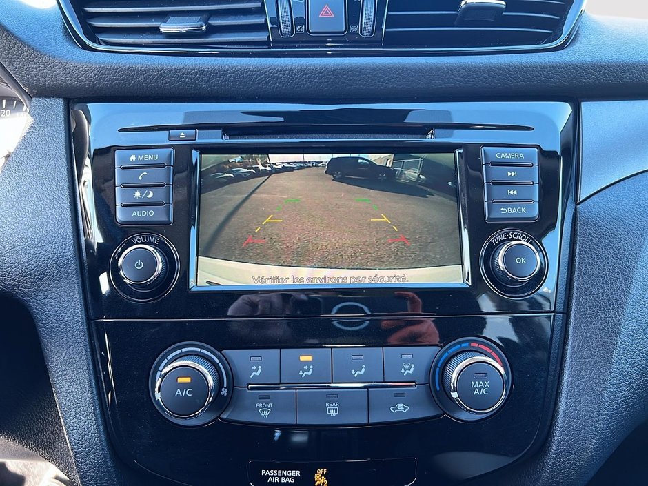 2023 Nissan Qashqai S-15