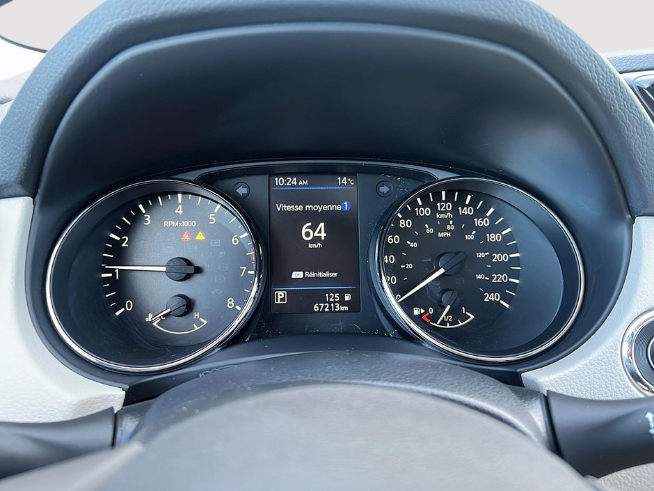 2023 Nissan Qashqai SV-12