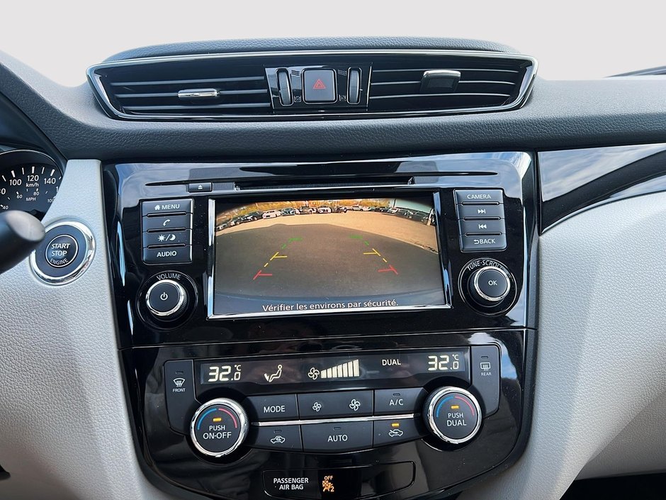 2023 Nissan Qashqai SV-16