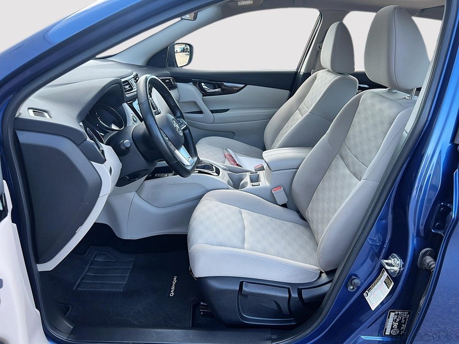 2023 Nissan Qashqai SV-8