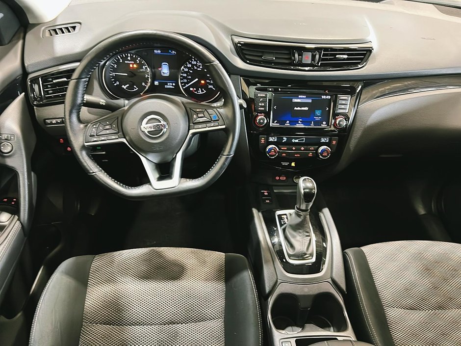 2023 Nissan Qashqai SV AWD-8