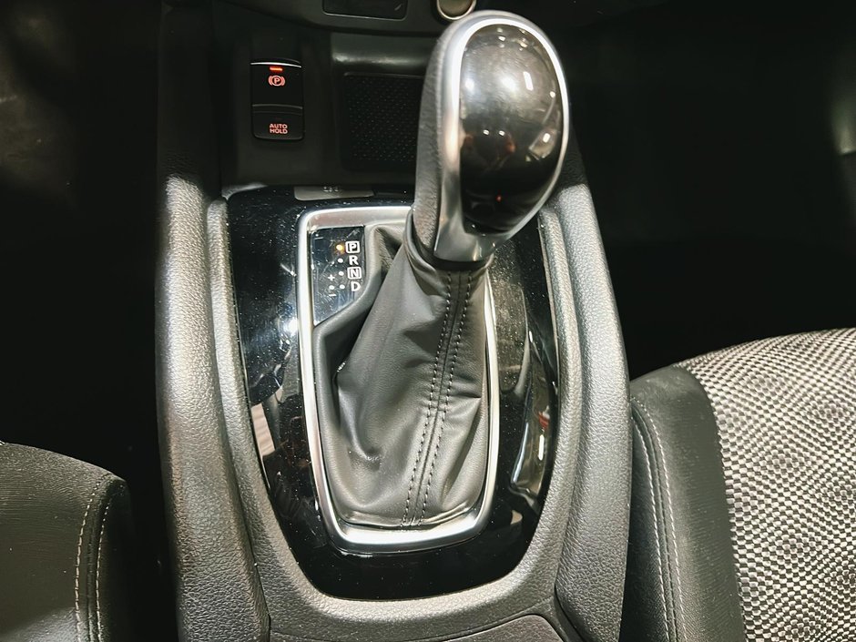 2023 Nissan Qashqai SV AWD-12