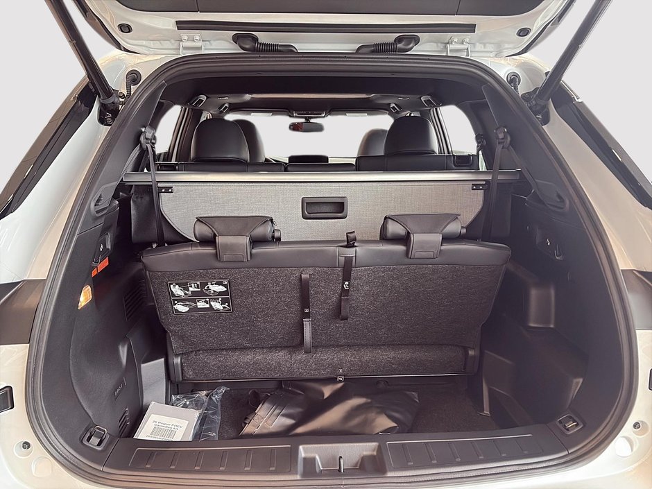 2026 Nissan Rogue Plug-In Hybrid Platinum-5