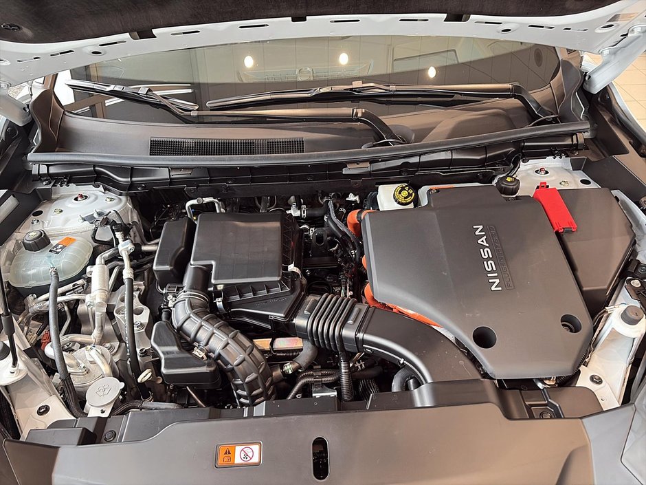2026 Nissan Rogue Plug-In Hybrid Platinum-7