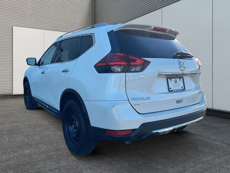 Nissan Rogue SL 2017-3
