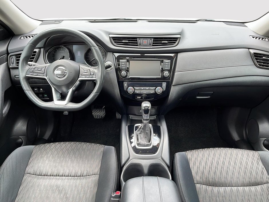 2018 Nissan Rogue SV MIDNIGHT AWD-9