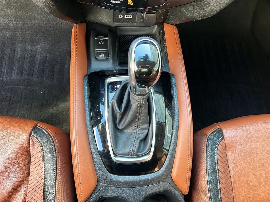 2020 Nissan Rogue SL-12