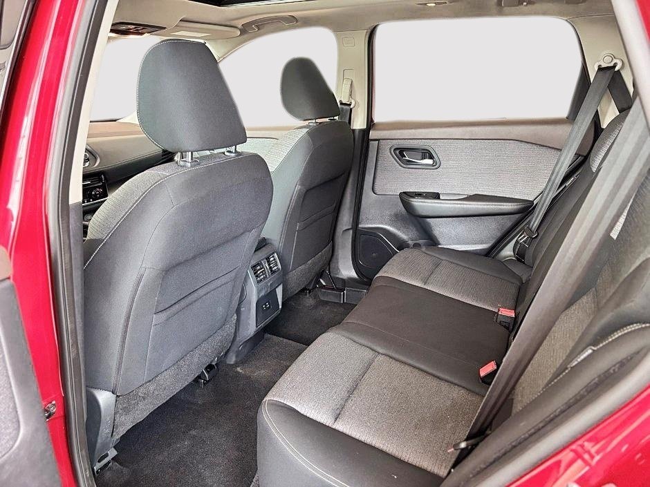 2021 Nissan Rogue SV AWD-15