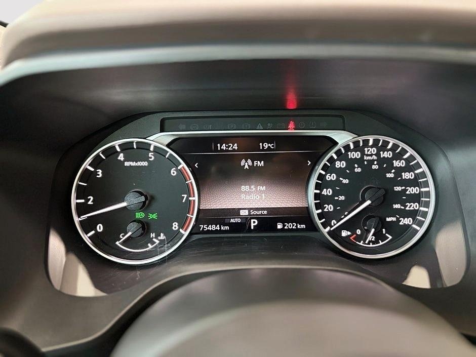 2021 Nissan Rogue SV AWD-21