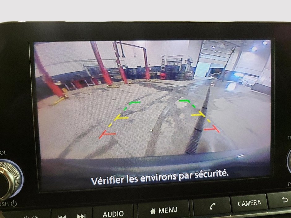 Nissan Rogue S 2021-15