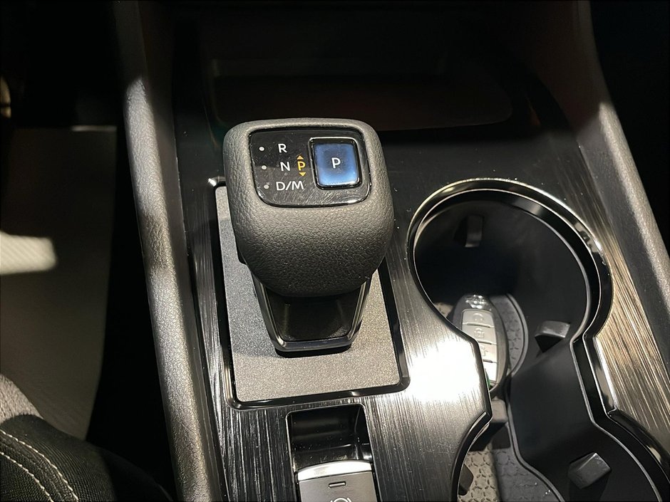 2021 Nissan Rogue SV AWD-14