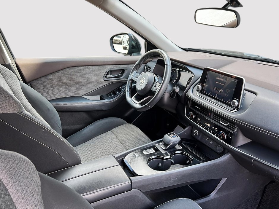 2021 Nissan Rogue S-15