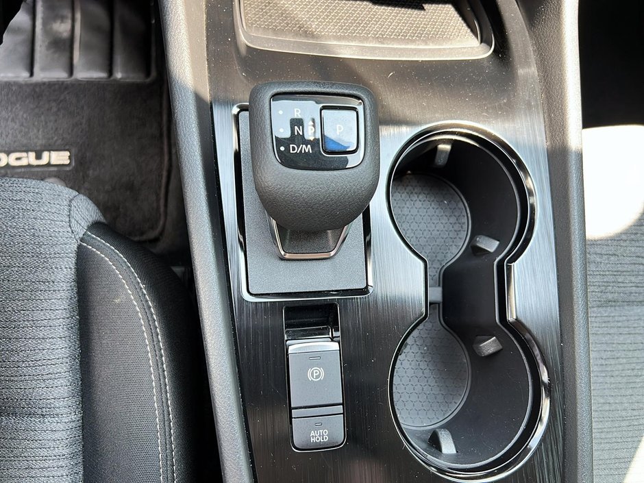 2022 Nissan Rogue S AWD-13