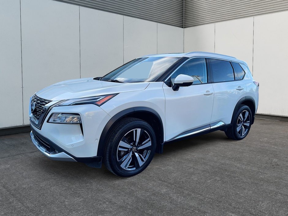 2022 Nissan Rogue Platinum-0