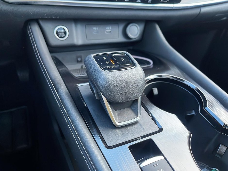 2022 Nissan Rogue Platinum-14