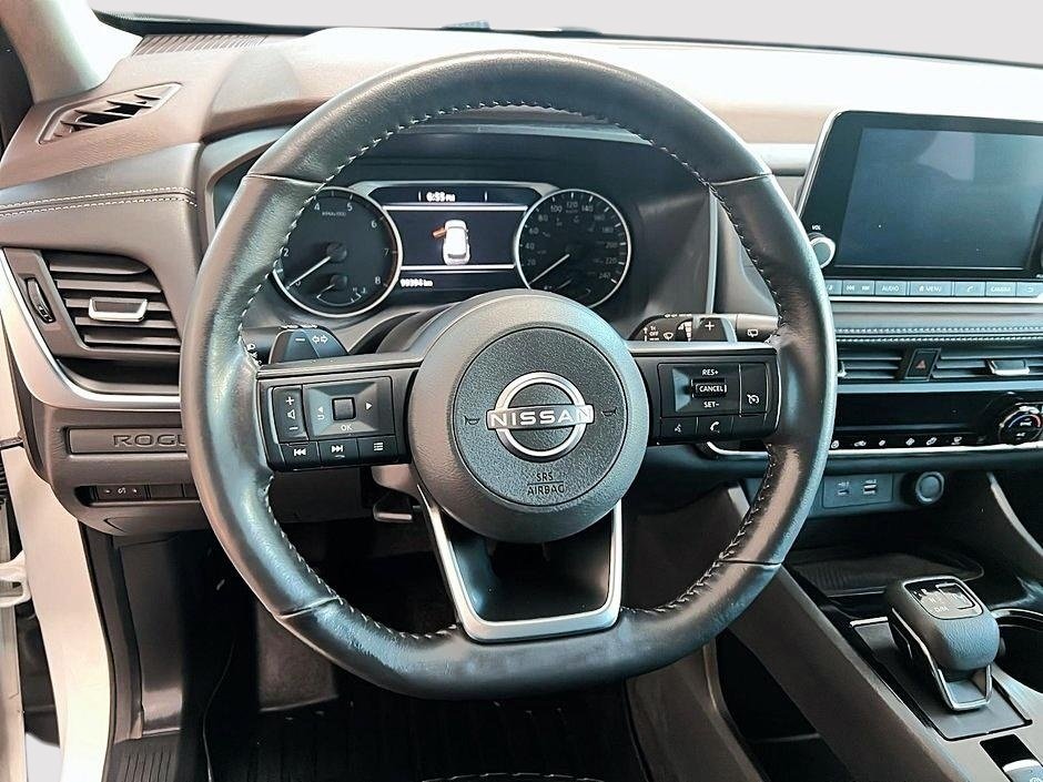 2023 Nissan Rogue S-9