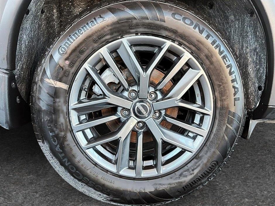2023 Nissan Rogue S-4