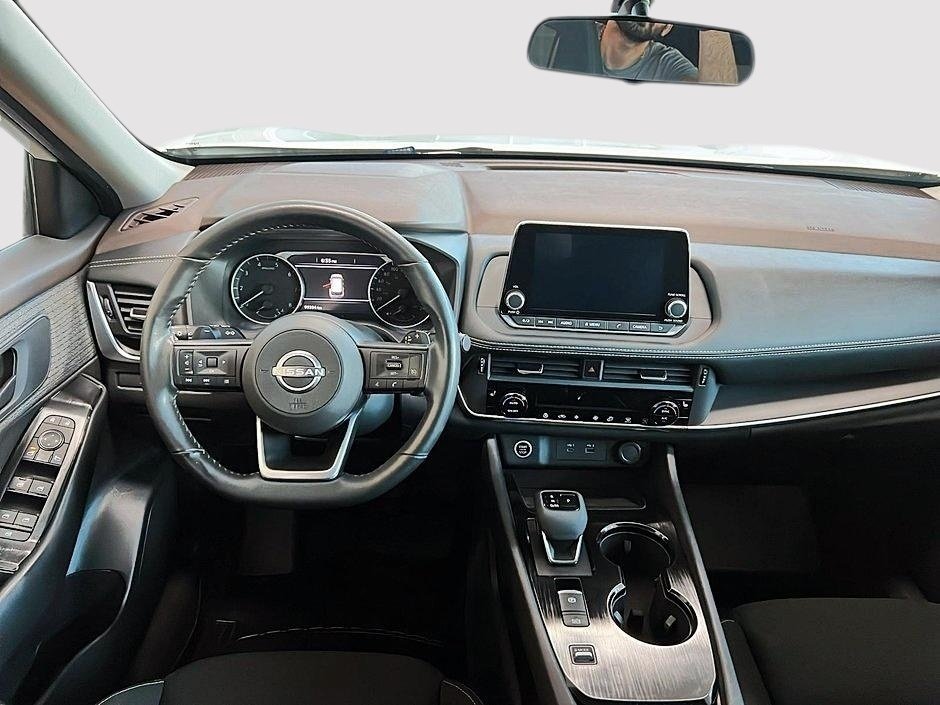2023 Nissan Rogue S-7