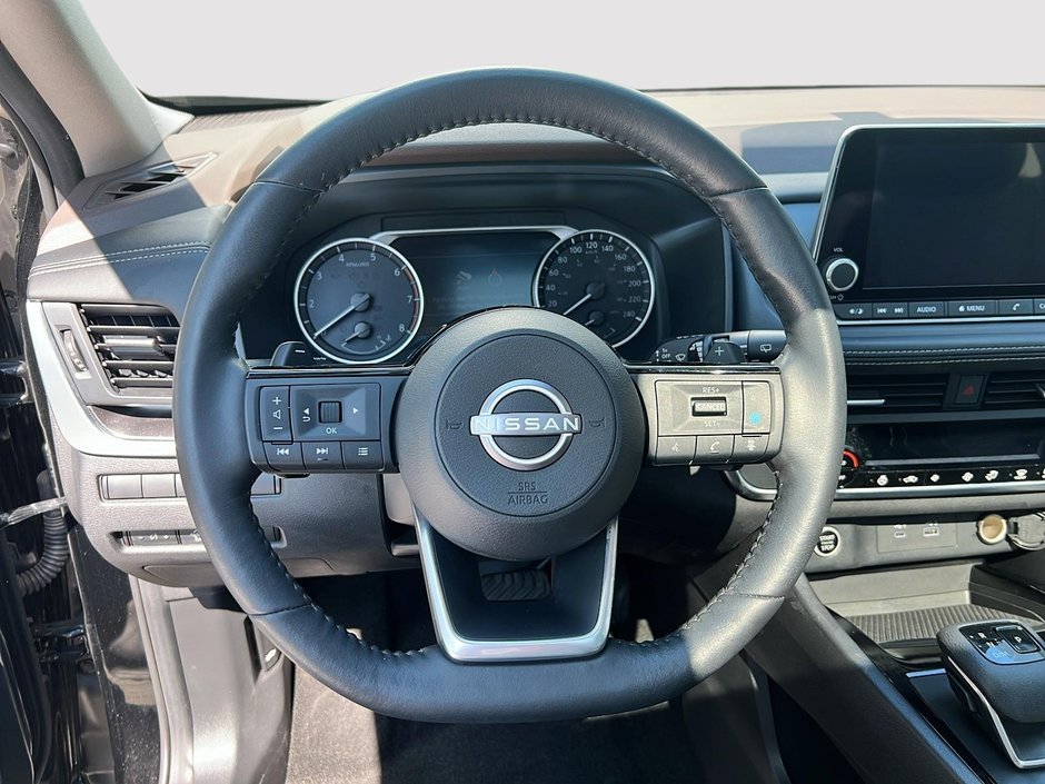 Nissan Rogue SV AWD 2023-11