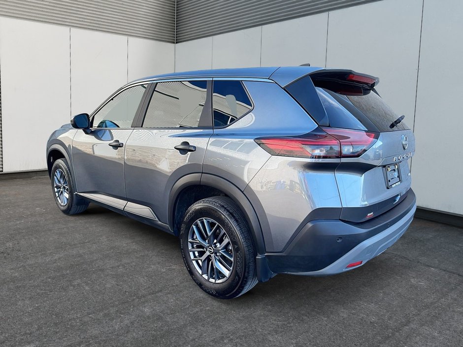 2023 Nissan Rogue S-3
