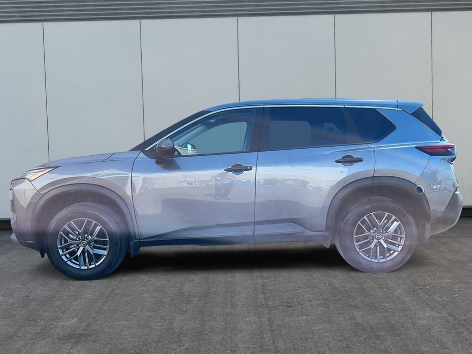 2023 Nissan Rogue S-4
