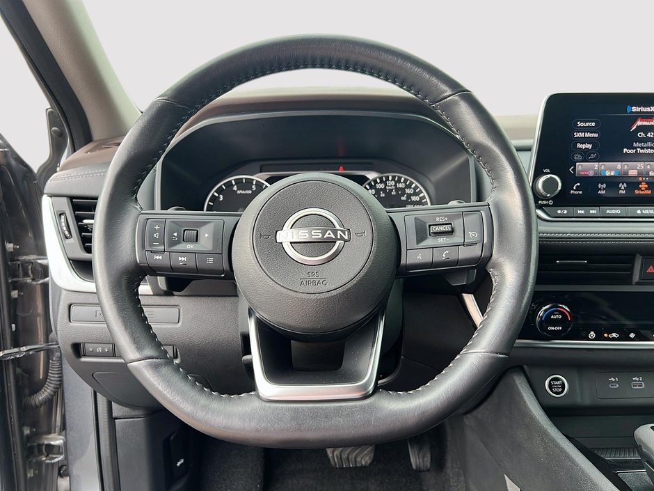 2023 Nissan Rogue S-11
