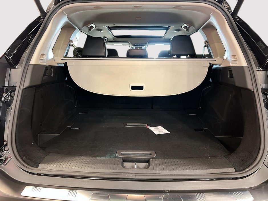 Nissan Rogue Platinum 2023-5