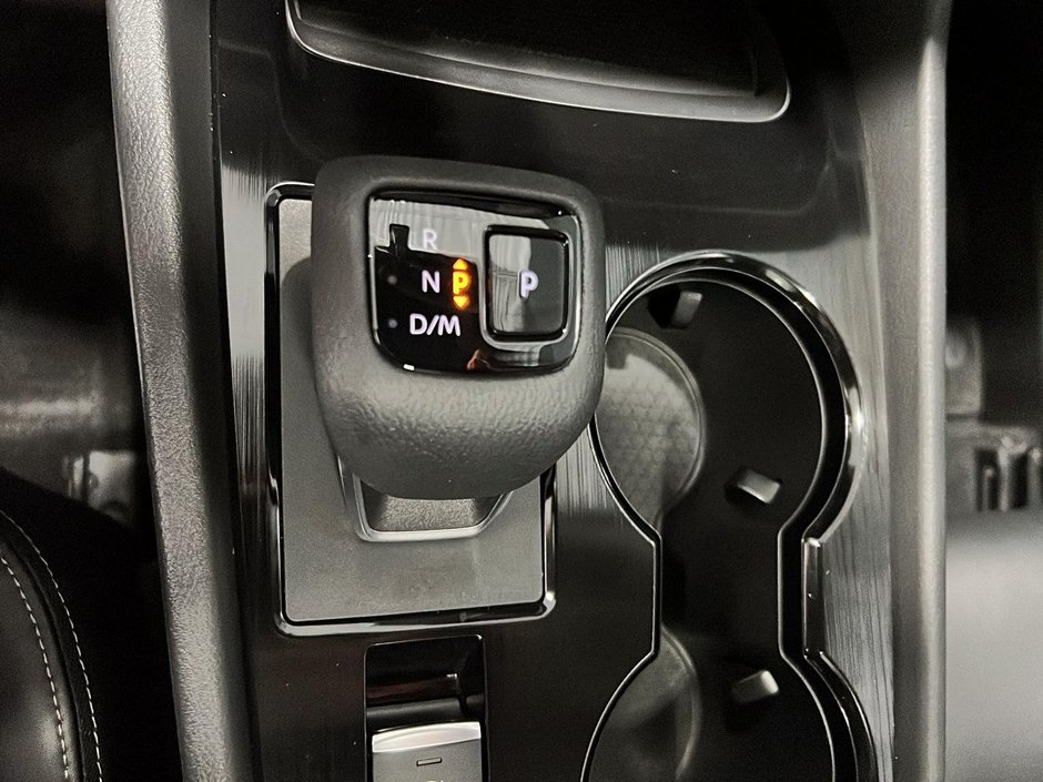 Nissan Rogue SV 2023-12