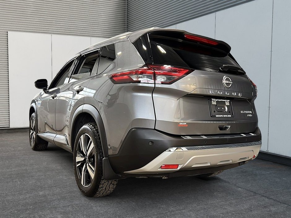 Nissan Rogue Platinum 2023-3