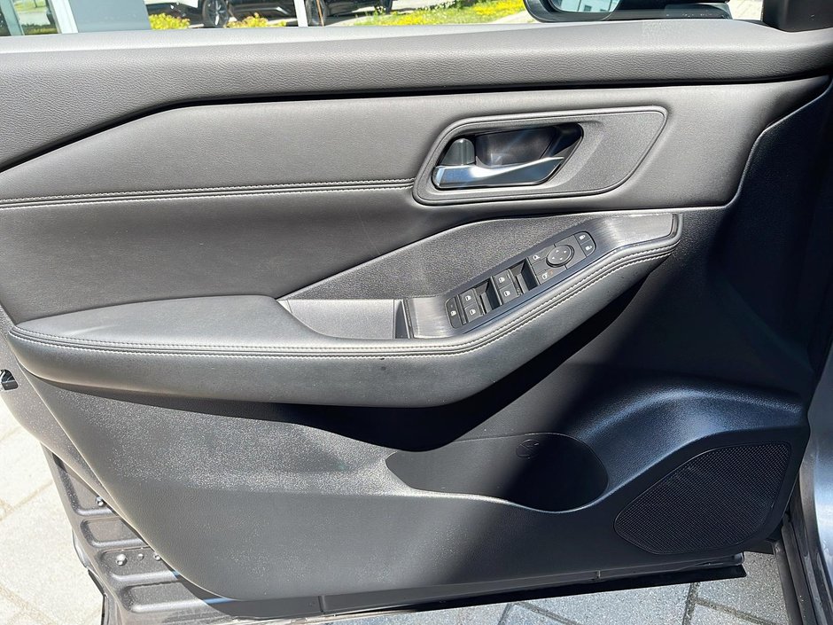Nissan Rogue SV  Privilège 2024-10