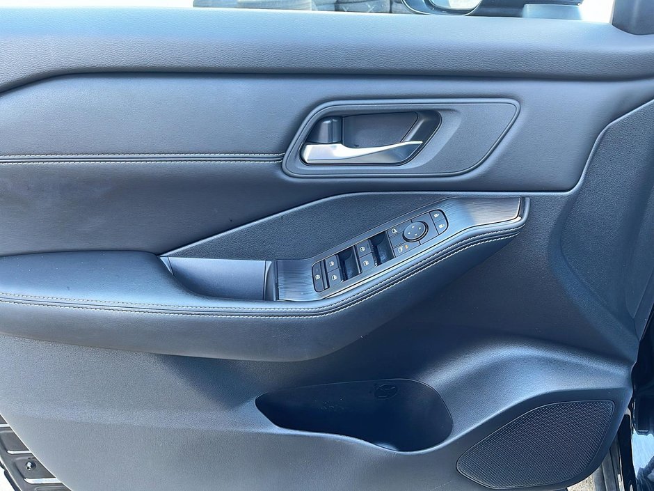 Nissan Rogue SV Privilège cuir+toit 2024-10