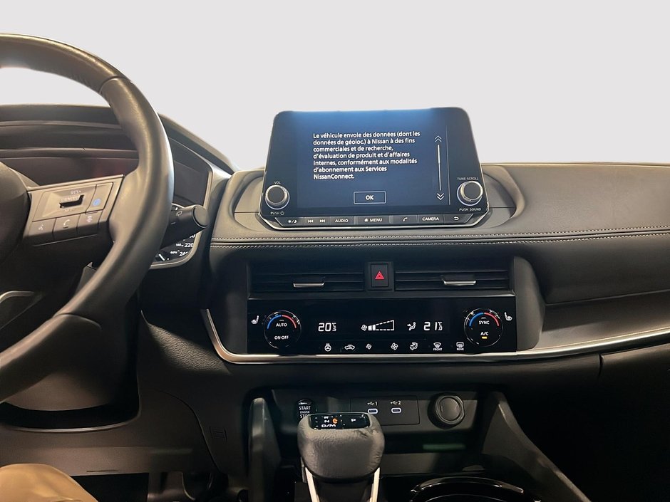 2024 Nissan Rogue SV Moonroof-17