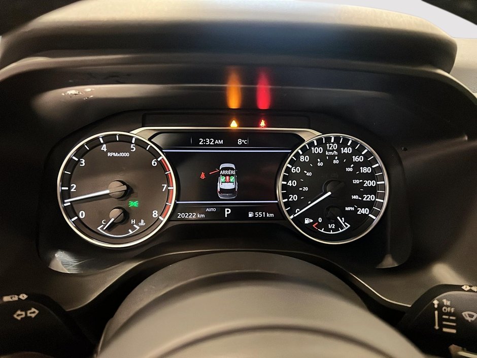 2024 Nissan Rogue SV Moonroof-12