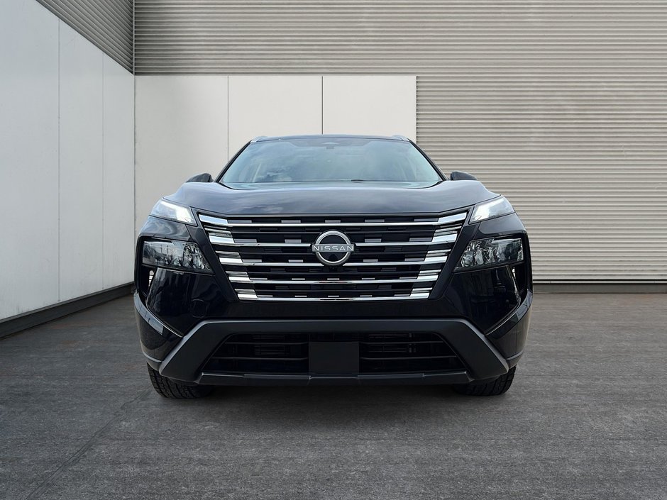 2024 Nissan Rogue SV Moonroof-1