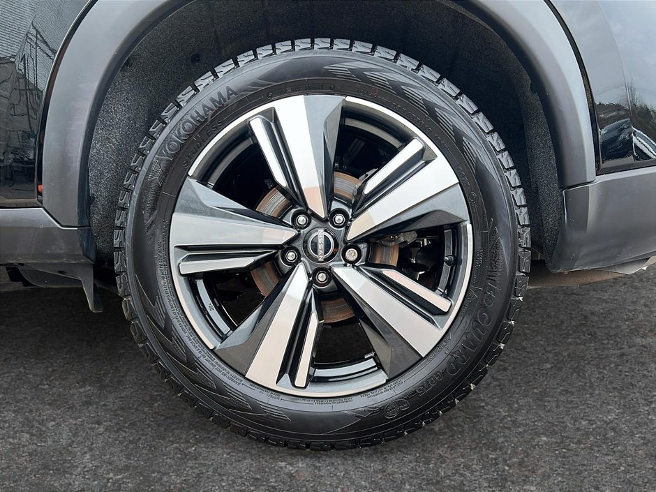 2024 Nissan Rogue SV Moonroof-6